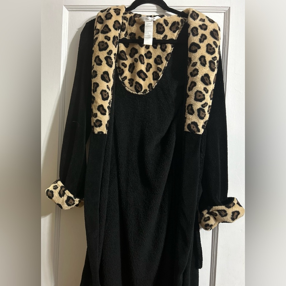 Jasmine Rose Animal Print Robe
